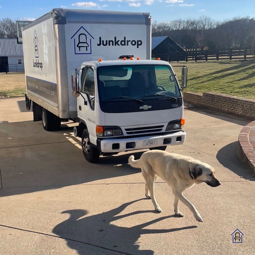 Giving Your Unwanted Items a New Life with Junkdrop Nashville